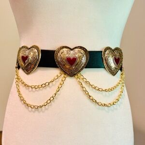 NWOT Heart-Embellished Black Chain Belt
